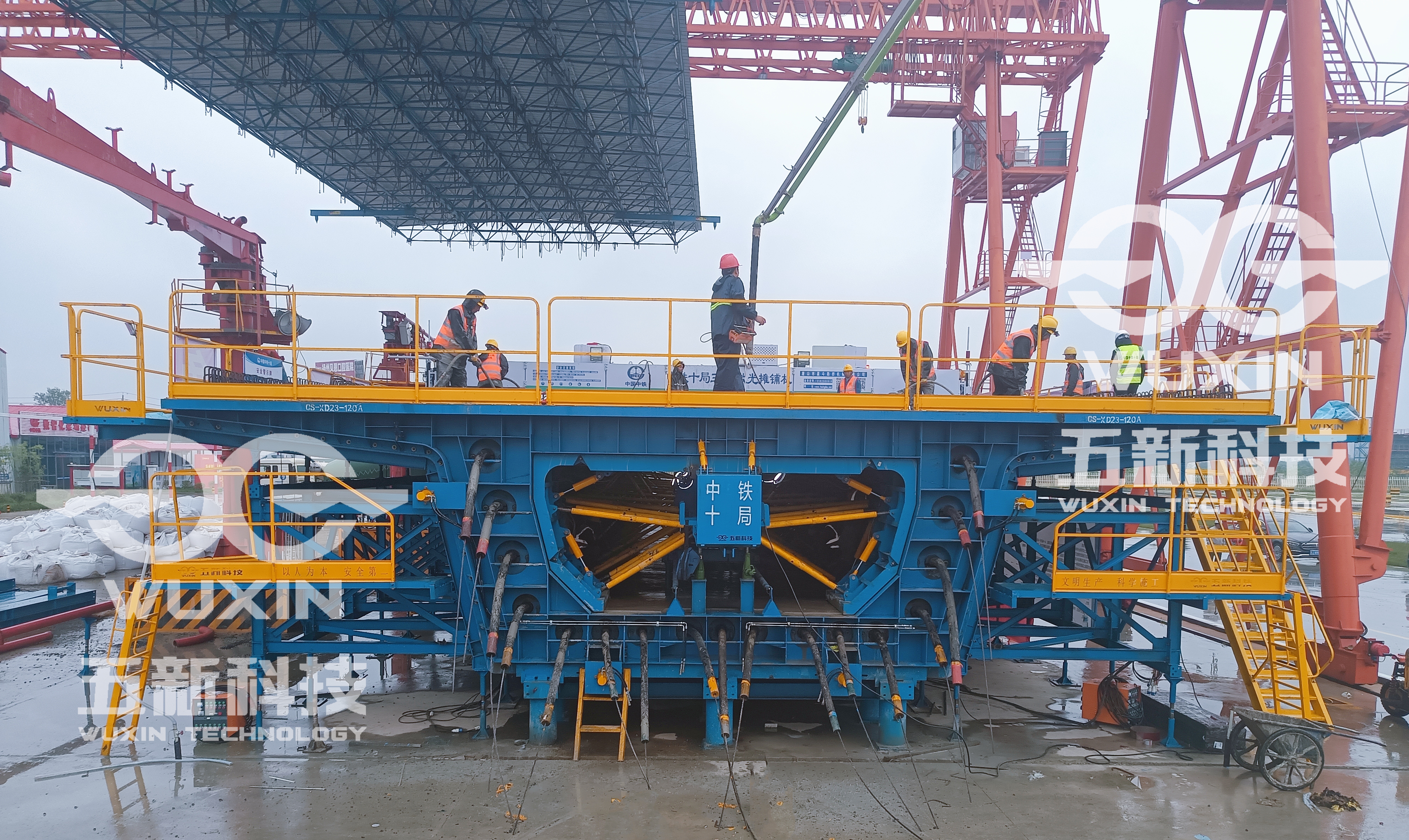 中鐵十局-滬寧合鐵路-揚州制梁場