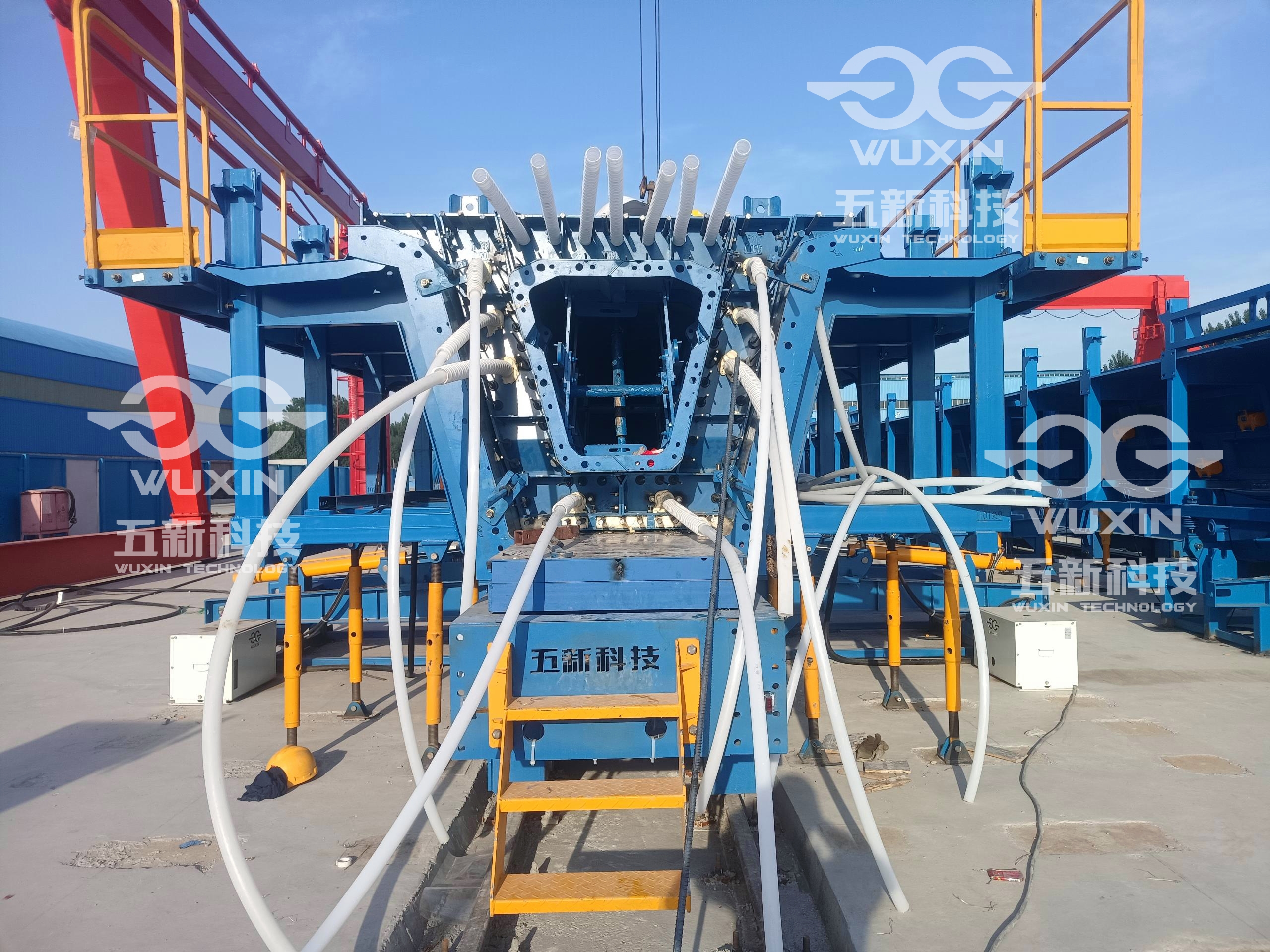 榆構集團首條智慧橋梁生產線